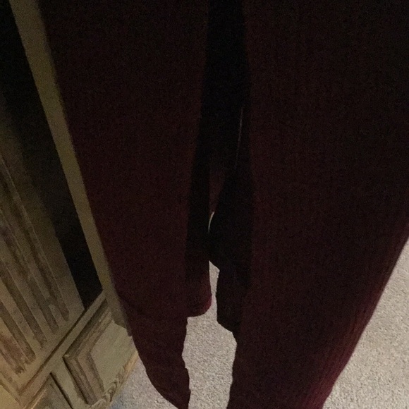 NWT Long-sleeve Burgundy Duster - Picture 4 of 6